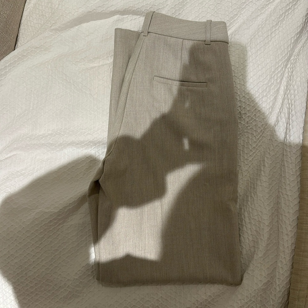 Aritzia Wilfred Effortless Pants